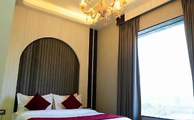 Hotel Adsan Heights